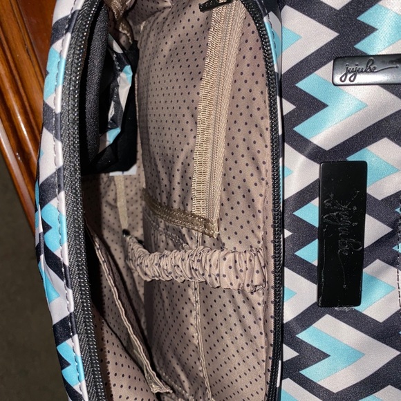 Jujube Diaper Bag - Picture 3 of 5